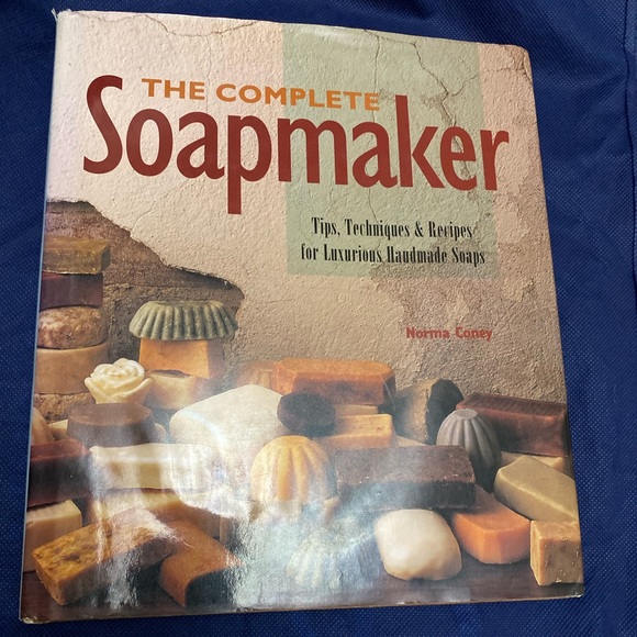 🧼 The Complete Soapmaker Book by Norma Coney Learn How to Make Soap! 🧼 - Picture 1 of 7